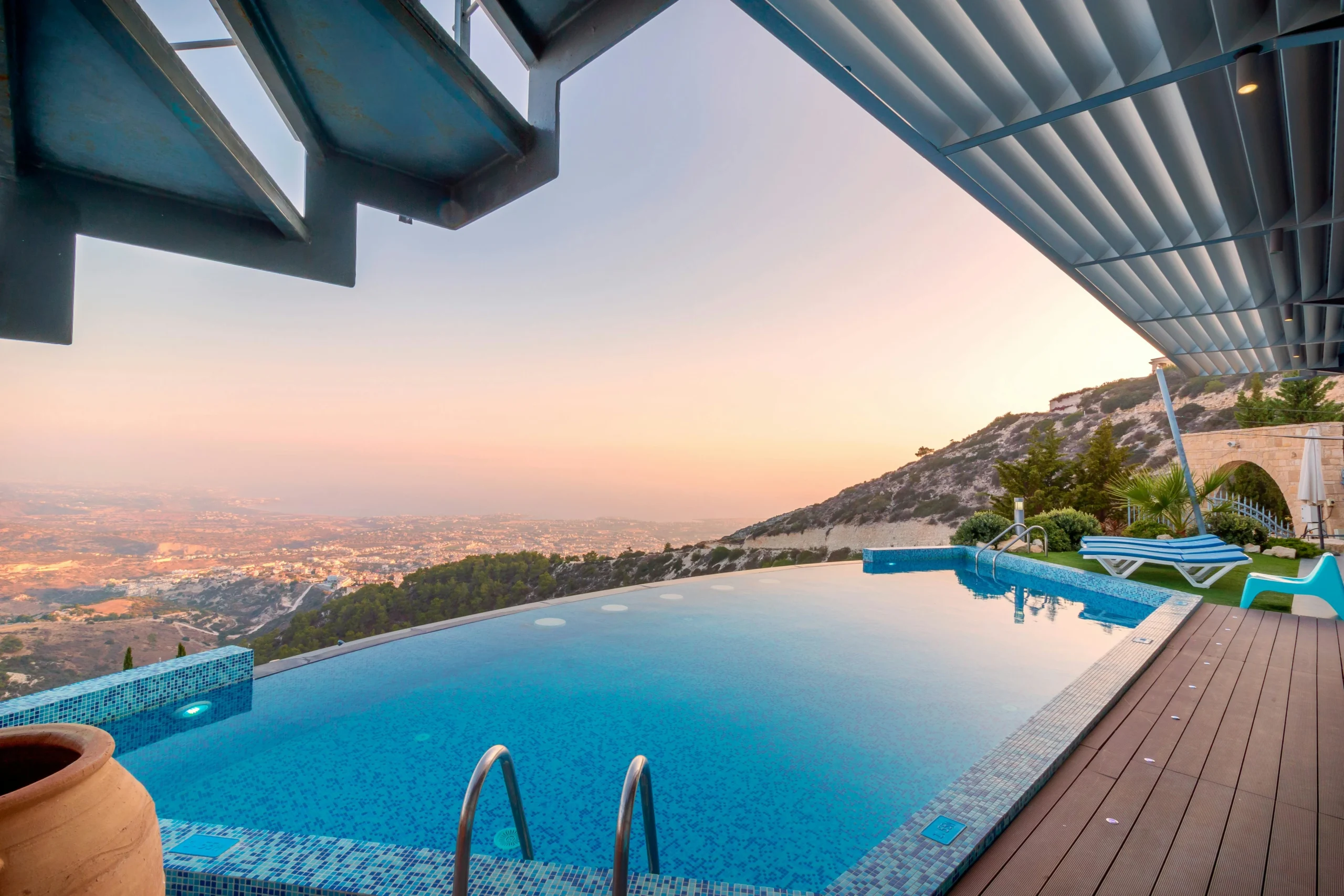 Custom pool installation project